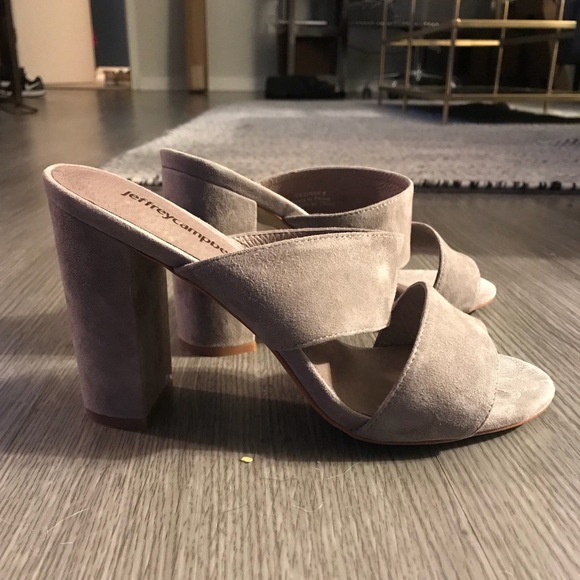 jeffrey campbell deziree